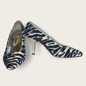 Vintage womens Caparros black white beaded zebra shoe size 7.5 Y2K 90S 80S